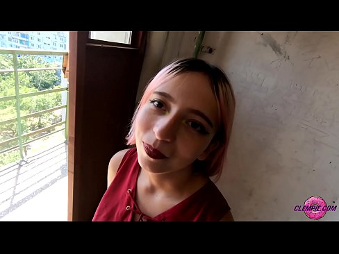 ❤️ Studint Sensual sûget in frjemdling yn 'e bûtenwrâld - Cum op syn gesicht ☑ Moaie porno by porno fy.hentaiser.ru